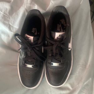 Black and white Air Force ones.